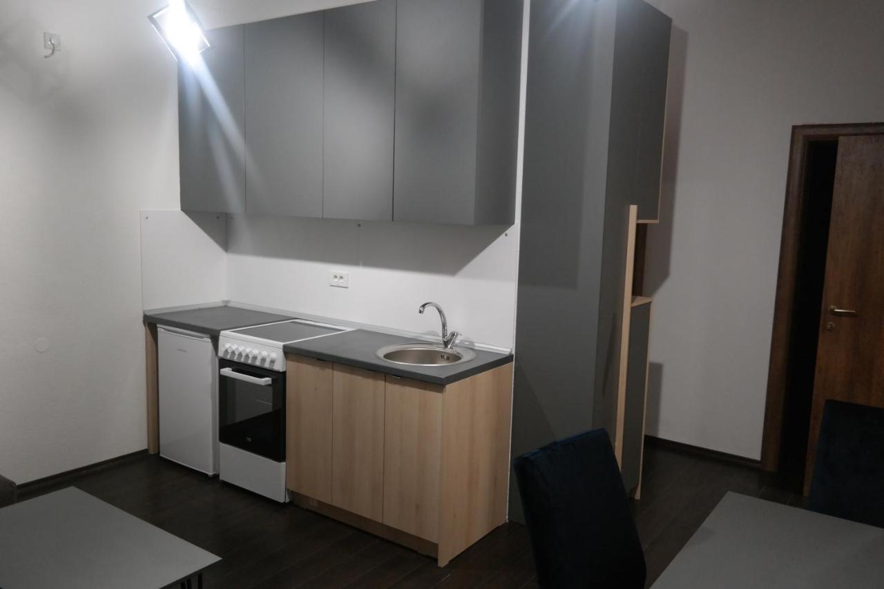Villa Family Kumanovo Exteriör bild